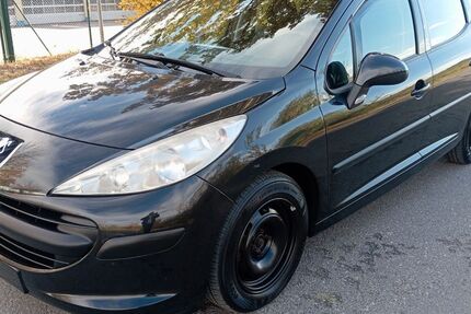 Peugeot 207 200.000 km 1.499 € Mittenwalde 15749