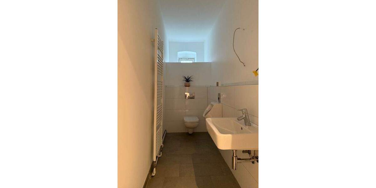 Gewerbeobjekt Berlin Hermsdorf - 4 Zimmer, 120 m&sup2;, 1.895&euro; | Angebot:25908920