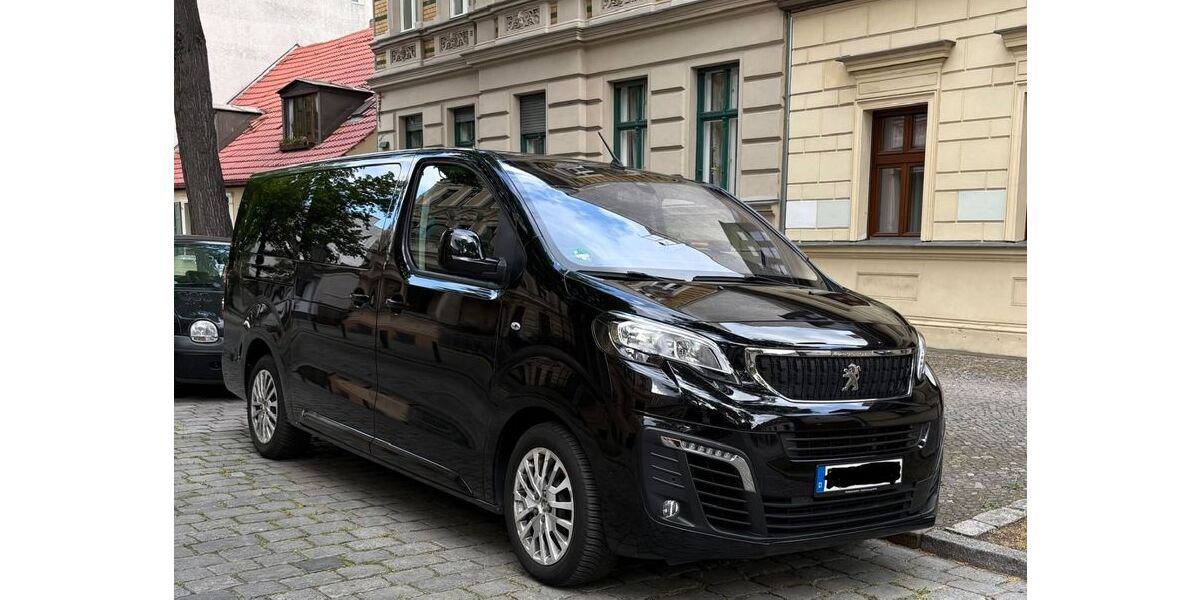 Peugeot Traveller 58.000 km 24.995 &euro; Berlin 12557