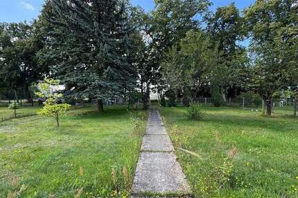 Grundstück zu verkaufen in Werneuchen 179.900 € 911 m²