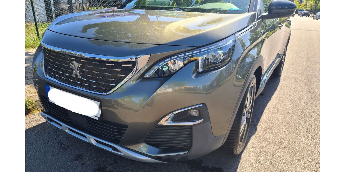 Peugeot 5008 67.500 km 19.900 &euro; Berlin 12489