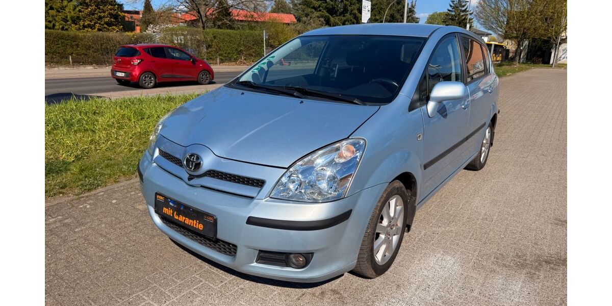 Toyota Corolla Verso 165.000 km 4.800 &euro; Berlin 13158