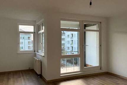 Wohnung zum Mieten in Berlin 709,94 € 75.49 m² 3 zimmer