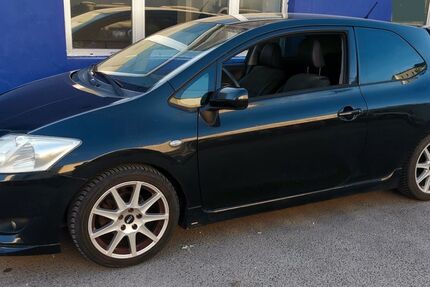 Toyota Auris 200.000 km 3.000 &euro; Berlin 13405