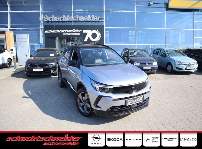 Opel Grandland (X) 8.369 km 24.490 € Potsdam 14482