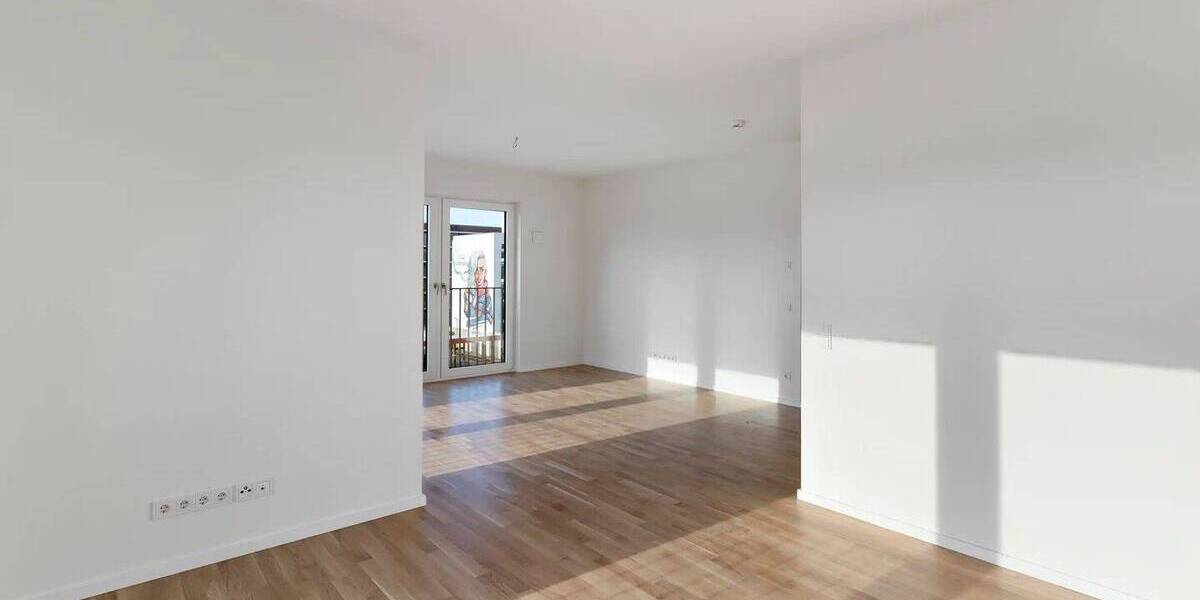 Etagenwohnung Berlin Mitte - 3 Zimmer, 83 m&sup2;, 1.971&euro; | Angebot:26555101