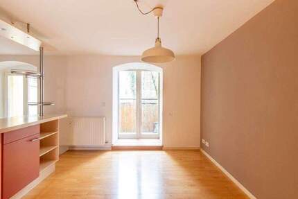 Wohnung Berlin Mitte - 4 Zimmer, 130 m&sup2;, 750.000&euro; | Angebot:24991858