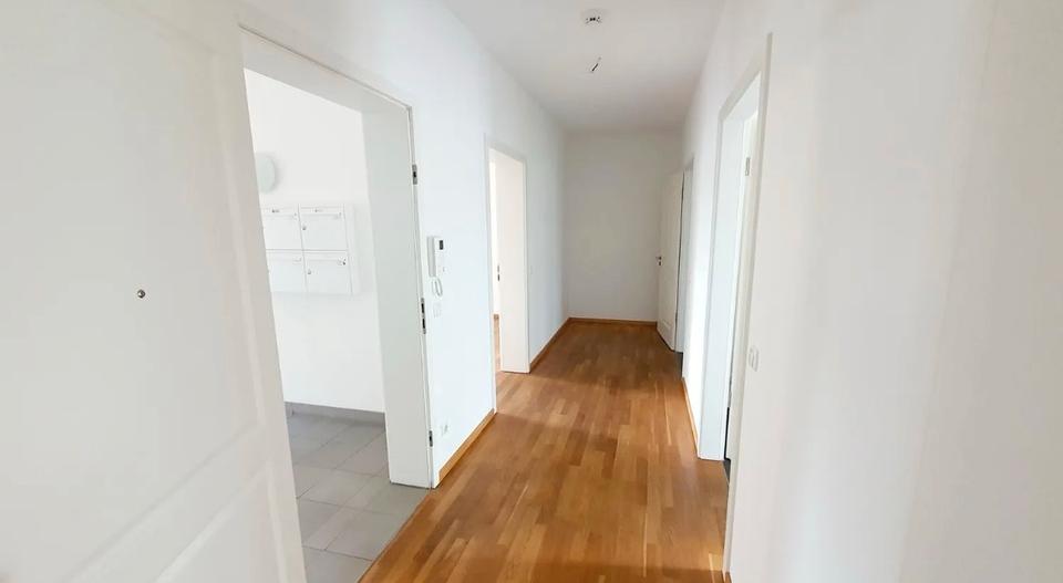 Erdgeschoßwohnung Potsdam Drewitz - 2 Zimmer, 72 m&sup2;, 1.400&euro; | Angebot:24473762