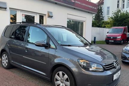 VW Touran 176.000 km 5.980 &euro; Berlin 12205