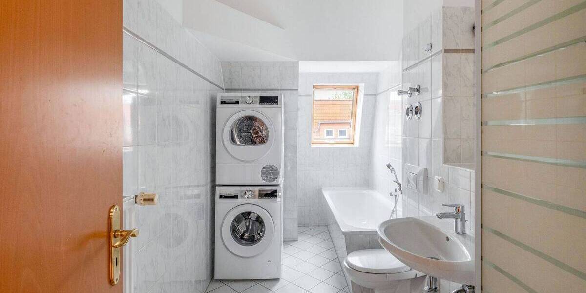Etagenwohnung Berlin Friedrichshain - 3 Zimmer, 69 m&sup2;, 1.300&euro; | Angebot:26545576