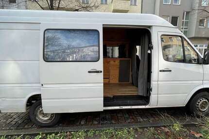 Mercedes-Benz Sprinter 194.000 km 9.500 &euro; Berlin, Stadt 12555
