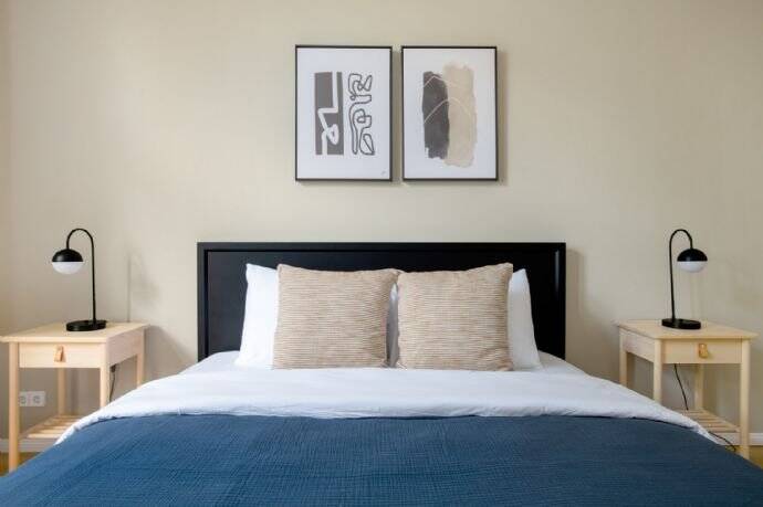 Etagenwohnung Berlin Schöneberg - 5 Zimmer, 140 m&sup2;, 2.280&euro; | Angebot:26196253