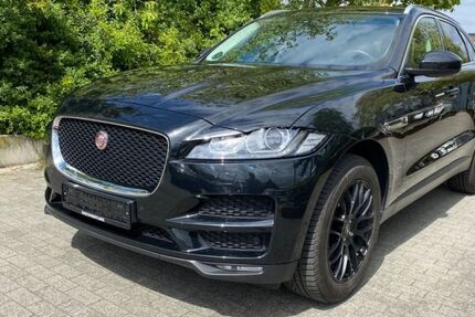 Jaguar F-Pace 180.247 km 15.990 &euro; Berlin 13581