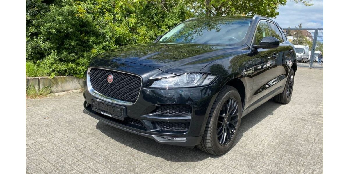 Jaguar F-Pace 180.247 km 15.990 &euro; Berlin 13581