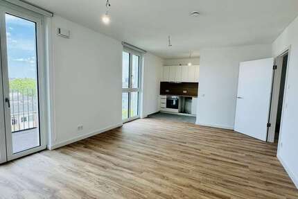 Wohnung Berlin Tempelhof-Schöneberg - 4 Zimmer, 94 m&sup2;, 2.475&euro; | Angebot:27329052