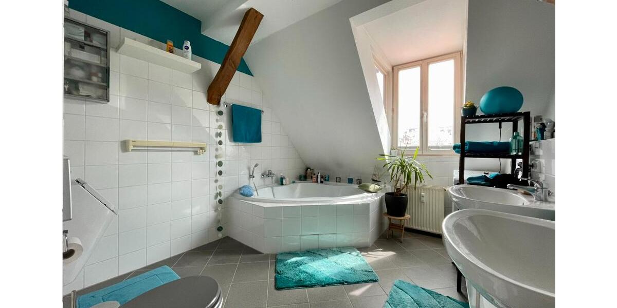 Dachgeschoßwohnung Potsdam Berliner Vorstadt - 3 Zimmer, 120 m&sup2;, 1.900&euro; | Angebot:26123683