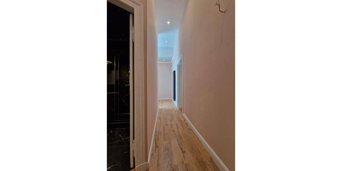 Erdgeschoßwohnung Berlin Charlottenburg-Wilmersdorf - 1 Zimmer, 40 m&sup2;, 1.250&euro; | Angebot:26222685