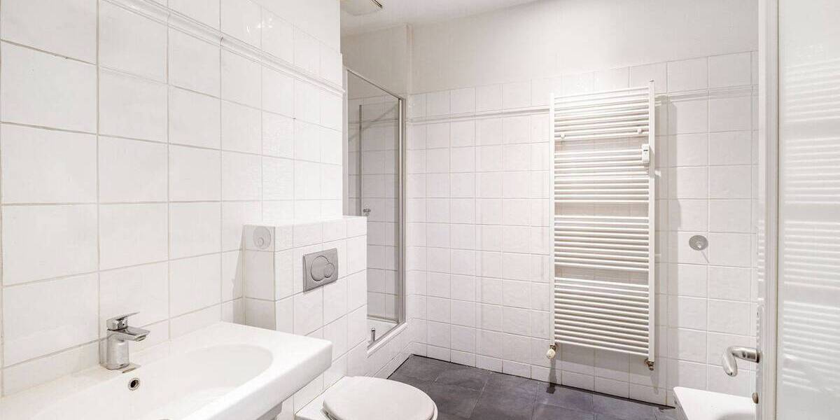 Etagenwohnung Berlin-Mitte Mitte - 4 Zimmer, 104 m&sup2;, 650.000&euro; | Angebot:25987005