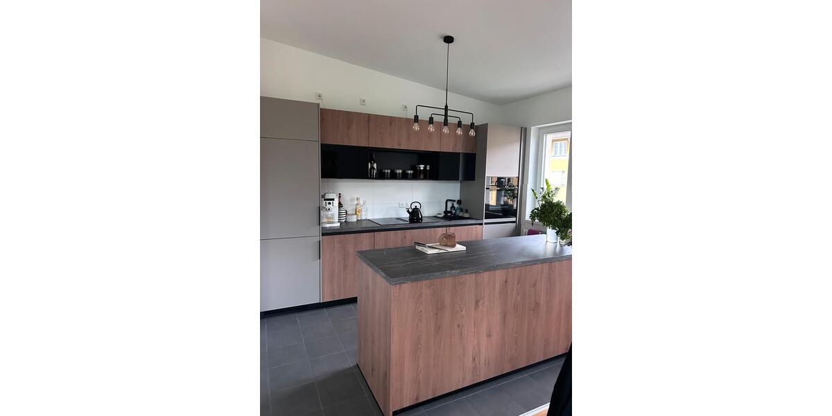Dachgeschoßwohnung Berlin Steglitz-Zehlendorf - 2 Zimmer, 80 m&sup2;, 1.739&euro; | Angebot:26593503