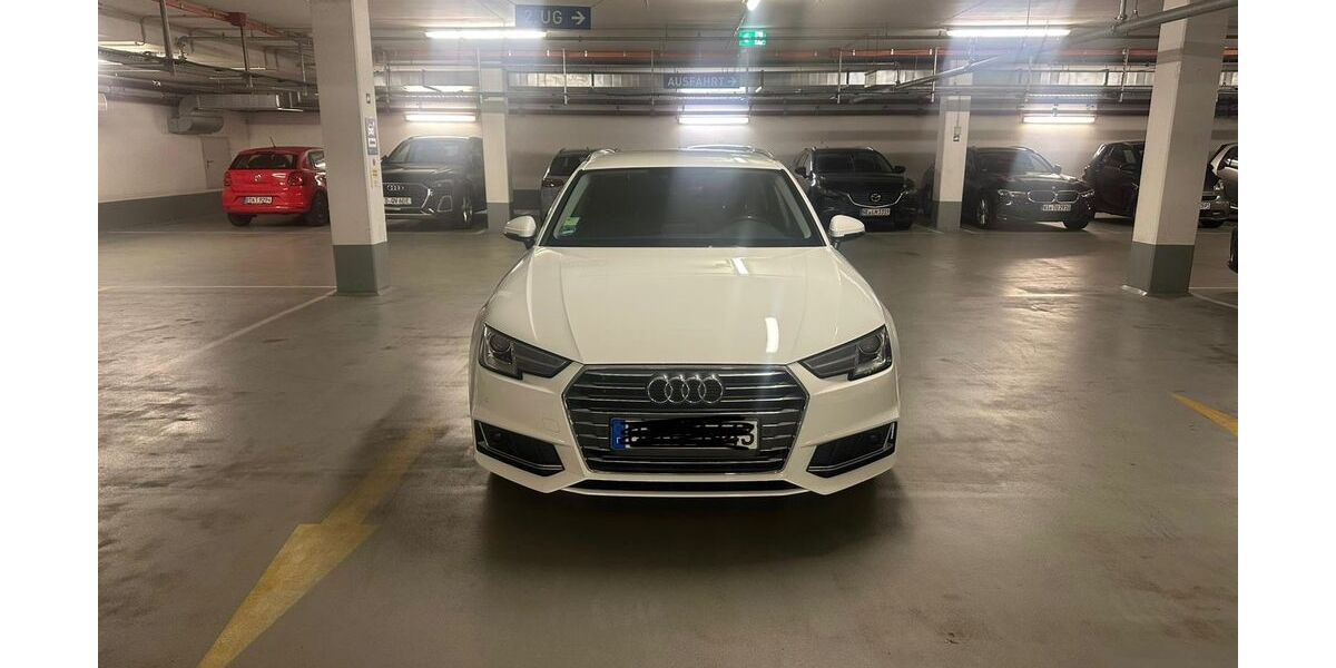 Audi A4 216.400 km 12.000 &euro; Berlin 10555