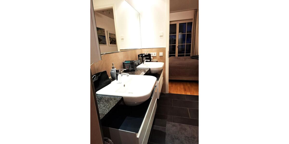 Etagenwohnung Berlin Mitte - 3 Zimmer, 110 m&sup2;, 890.000&euro; | Angebot:25971176