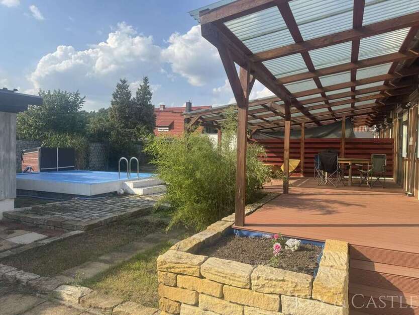 Haus zum Kaufen in Ludwigsfelde 889.000 € 220 m²