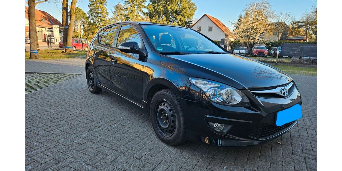 Hyundai i30 146.000 km 2.600 &euro; Stahnsdorf 14532
