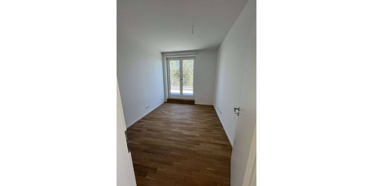 Etagenwohnung Berlin Spandau - 4 Zimmer, 102 m&sup2;, 2.276&euro; | Angebot:25778368
