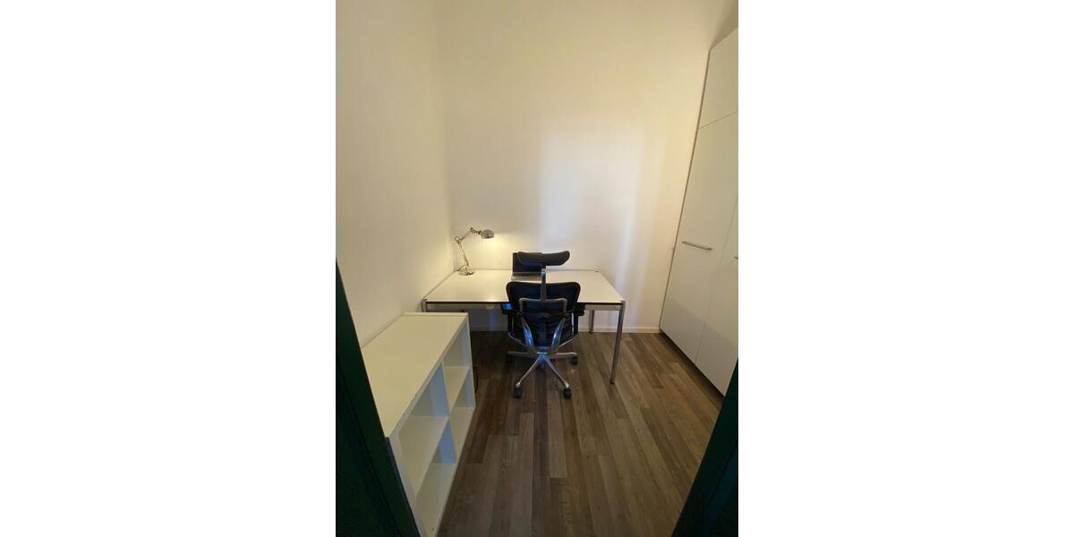 Etagenwohnung Berlin Friedrichshain-Kreuzberg - 2 Zimmer, 37 m&sup2;, 1.200&euro; | Angebot:26063617