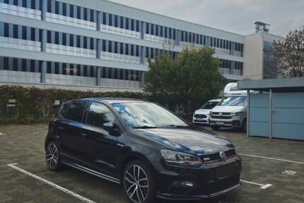 VW Polo 76.821 km 14.690 &euro; Bernau 16321