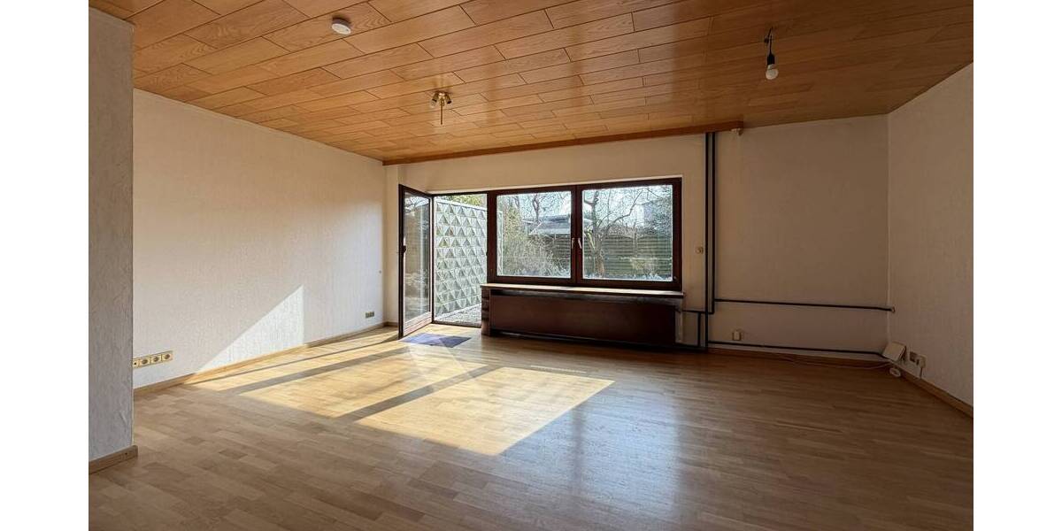 Südausrichtung in ruhiger zweiter Reihe - renovierungsbedürftiges Einfamilienhaus in Rudow - Einfamilienhaus Berlin Rudow | Angebot:25599011