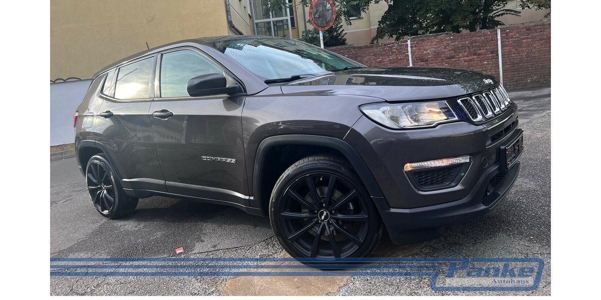 Jeep Compass 1.4 MultiAir Sport FWD*Bluetooth*LaneAss 118.275 km 11.990 &euro; Berlin 13187