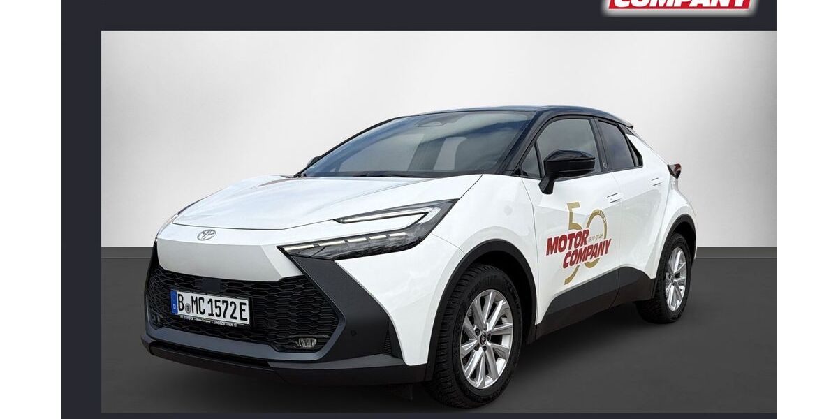 Toyota C-HR 3.781 km 41.900 &euro; Berlin 13403