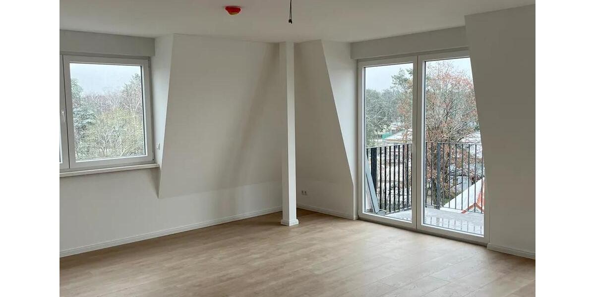 Etagenwohnung Potsdam Drewitz - 3 Zimmer, 98 m&sup2;, 1.512&euro; | Angebot:23602746