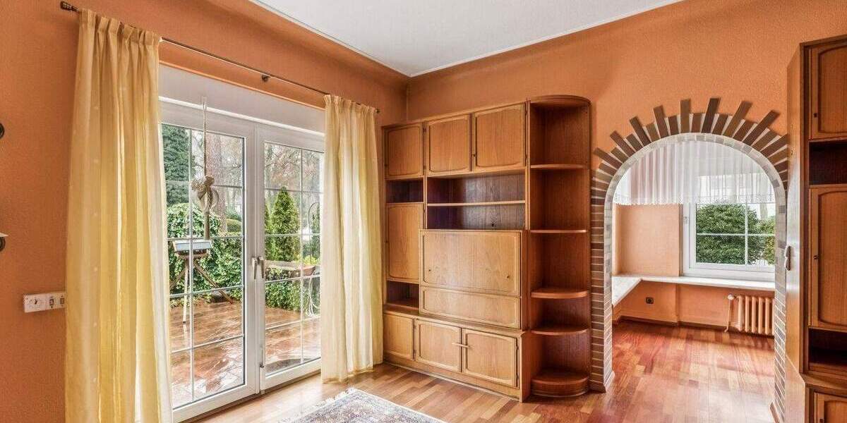 Mehrfamilienhaus, Wohnhaus Berlin Frohnau - 8 Zimmer, 303 m&sup2;, 1.390.000&euro; | Angebot:25712047