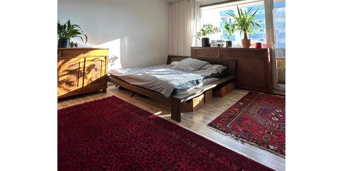 Etagenwohnung Berlin Tempelhof-Schöneberg - 1 Zimmer, 87 m&sup2;, 850&euro; | Angebot:27666650