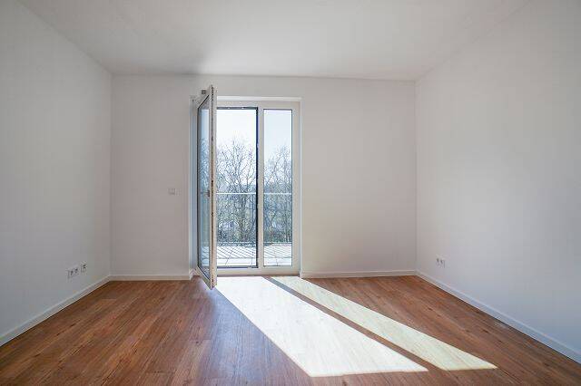 Etagenwohnung Berlin Siemensstadt - 4 Zimmer, 124 m&sup2;, 1.888&euro; | Angebot:26190423
