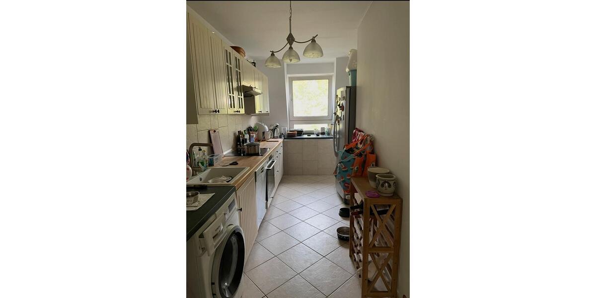Dachgeschoßwohnung Berlin Steglitz-Zehlendorf - 3 Zimmer, 85 m&sup2;, 1.100&euro; | Angebot:26691829