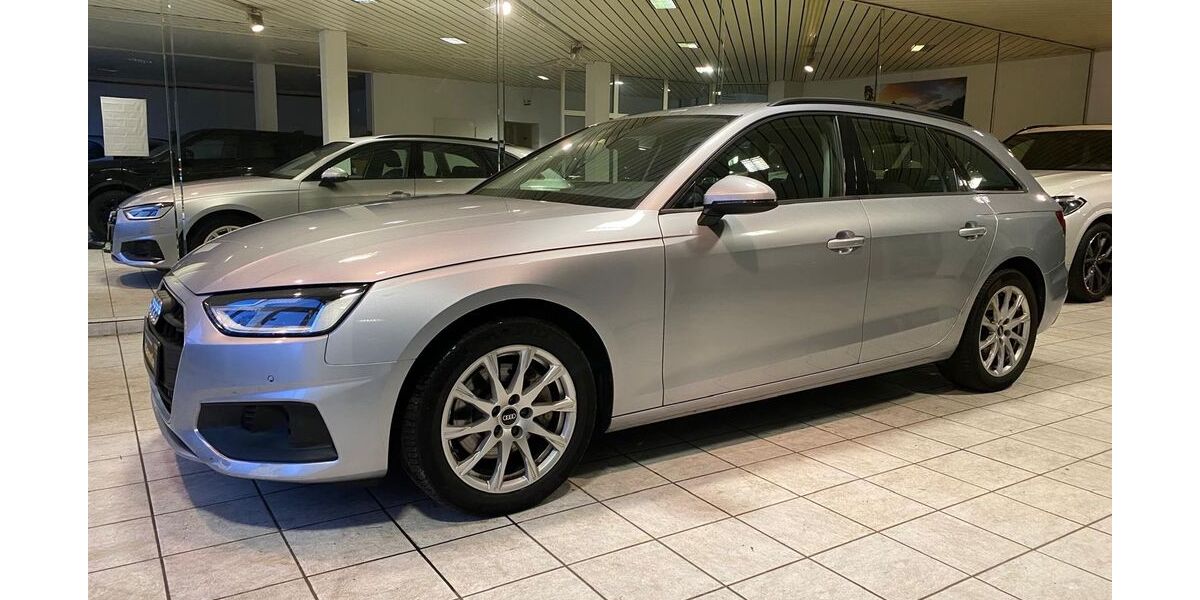 Audi A4 216.977 km 17.450 &euro; Berlin 12349