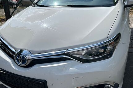 Toyota Auris 39.000 km 15.700 € Berlin 12109