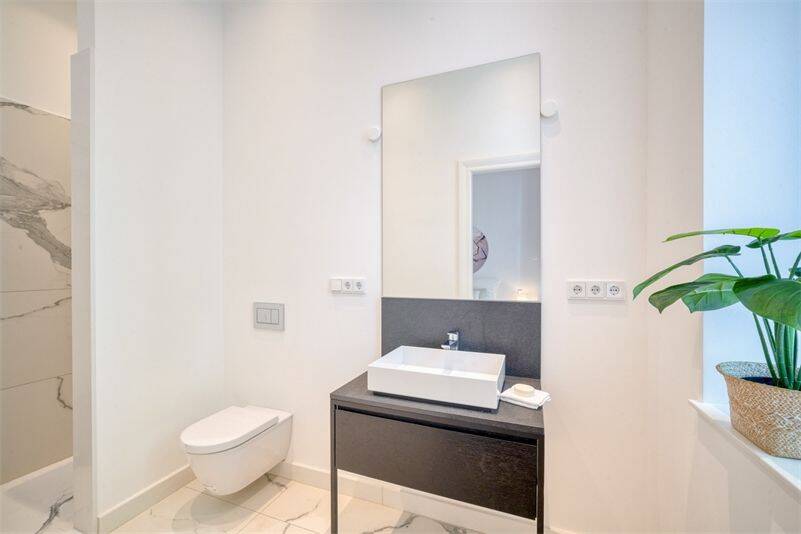 Etagenwohnung Berlin Wilmersdorf - 8 Zimmer, 260 m&sup2;, 2.990.000&euro; | Angebot:25986969