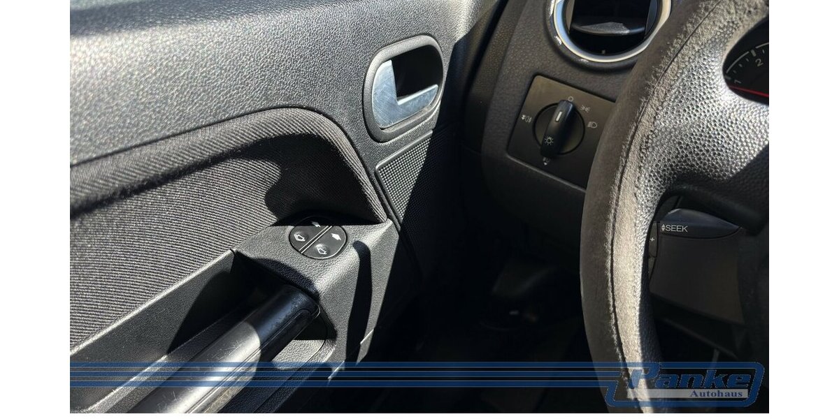 Ford Fusion Fun 1.2*Klima*02/2028TÜV*AHK*AUX* 214.720 km 2.890 &euro; Berlin 13187