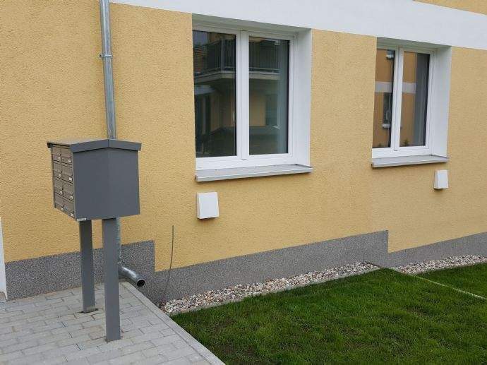 Etagenwohnung Berlin Kaulsdorf - 4 Zimmer, 94 m&sup2;, 1.690&euro; | Angebot:25846010