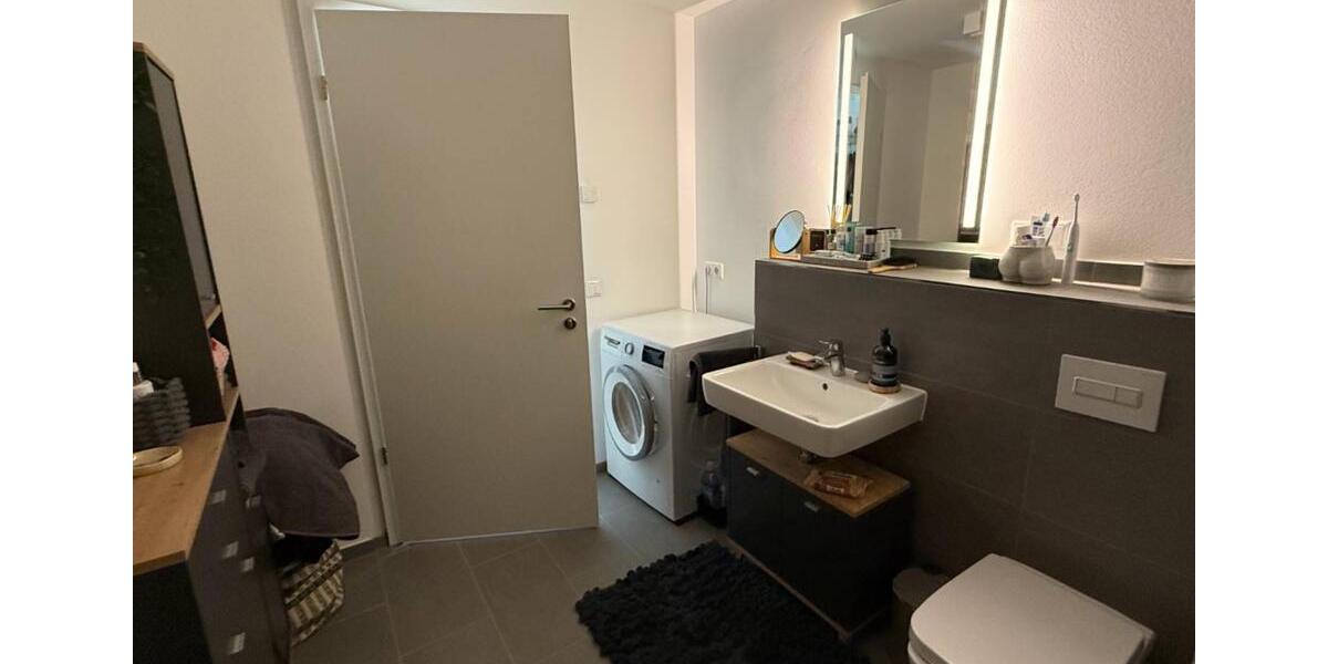 Etagenwohnung Teltow - 2 Zimmer, 76 m&sup2;, 1.215&euro; | Angebot:25883940