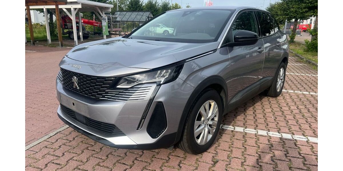 Peugeot 3008 138.000 km 15.950 &euro; Mahlow 15831