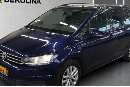 VW Touran 133.121 km 14.222 &euro; Berlin 12105