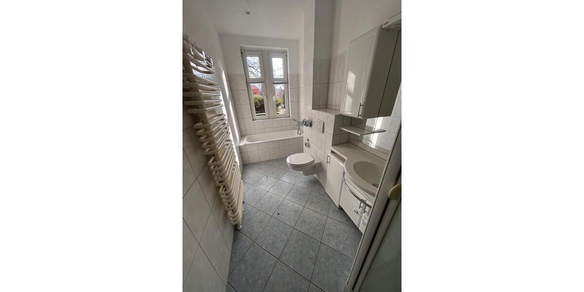Hochparterre Zeuthen - 4.5 Zimmer, 107 m&sup2;, 1.370&euro; | Angebot:26396794