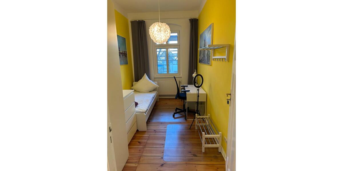 Etagenwohnung Berlin Spandau - 5 Zimmer, 140 m&sup2;, 2.500&euro; | Angebot:25943203
