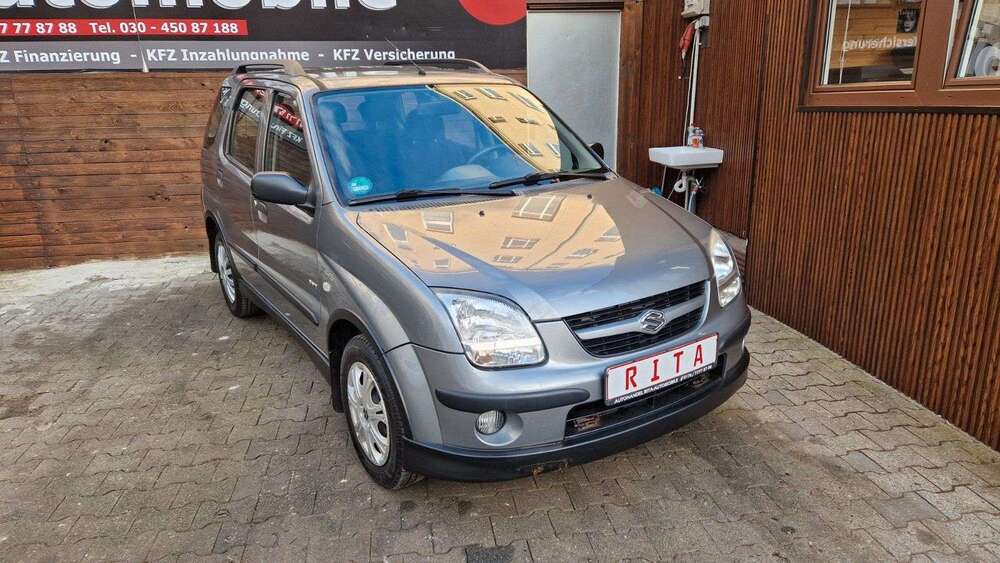 Suzuki Ignis 124.209 km 2.480 &euro; Berlin 10627