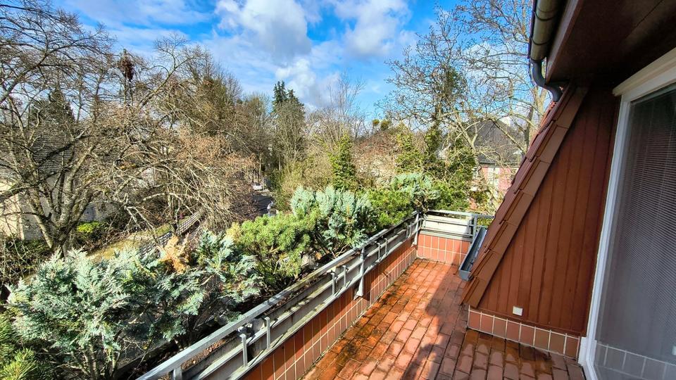 Dachgeschoßwohnung Berlin Steglitz-Zehlendorf - 2 Zimmer, 90 m&sup2;, 1.311&euro; | Angebot:26431019